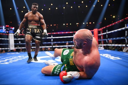 Tyson Fury sustained some heavy damage at the hands of Francis Ngannou in Riyadh.