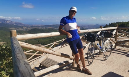The author at the top of La Carresqueta, with Alicante in the distance.