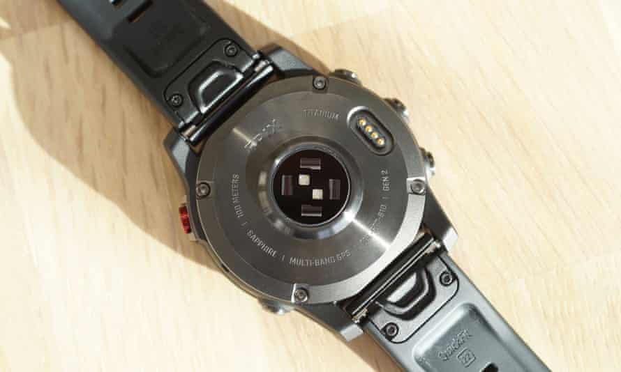 the back of the Garmin Epix watch showing the charging port