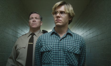 Evan Peters as Jeffrey Dahmer in Monster: The Jeffrey Dahmer Story.