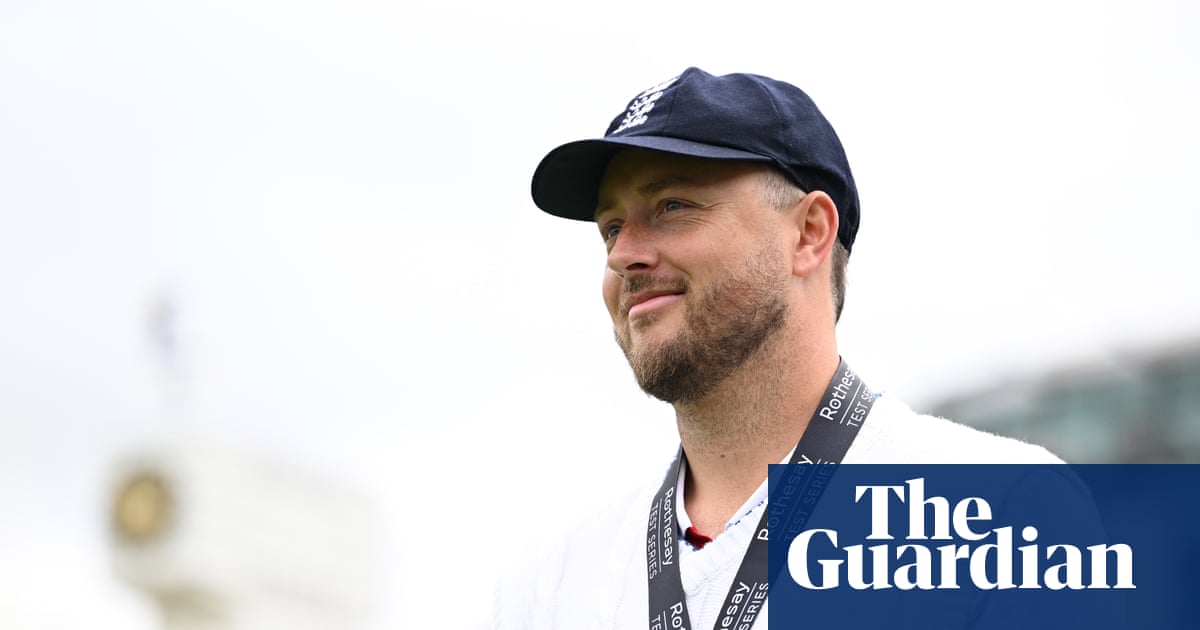 England face more selection upheaval for second Test after Robinson ruled out