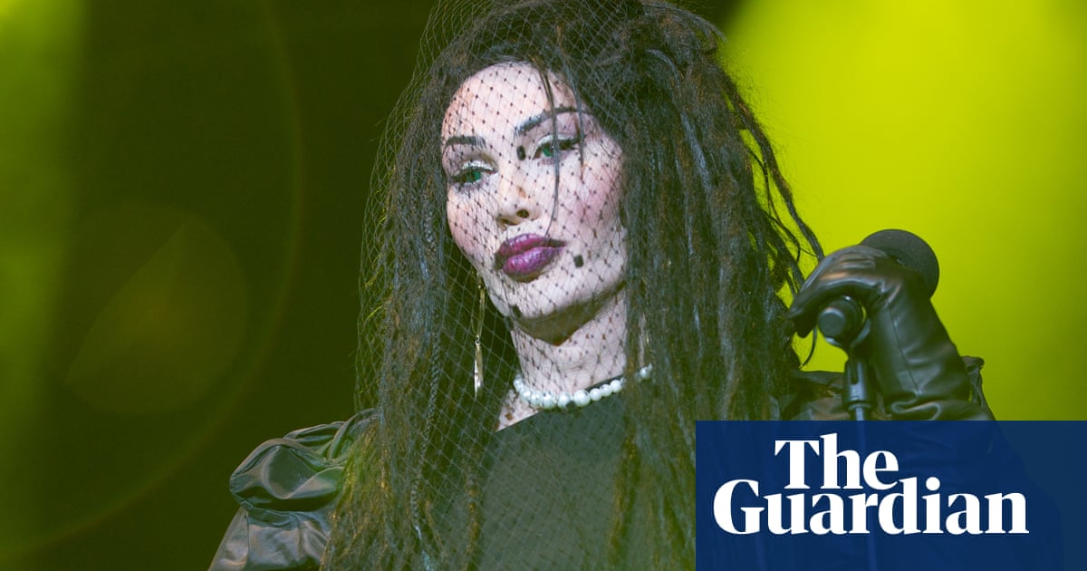 Download Pete Burns Obituary Music The Guardian For iPhone Wallpaper Pete Burns Obituary Music The Guardian For Android