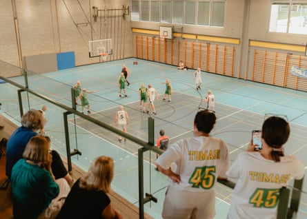 Australia’s Men’s Over‑80 basketball team faces Argentina in front of family and friends in Bellinzona, Switzerland