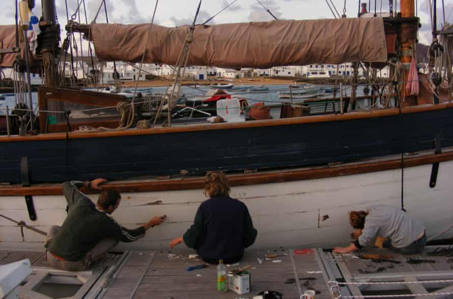 Fixing up Lista Light in La Graciosa, off Lanzarote.