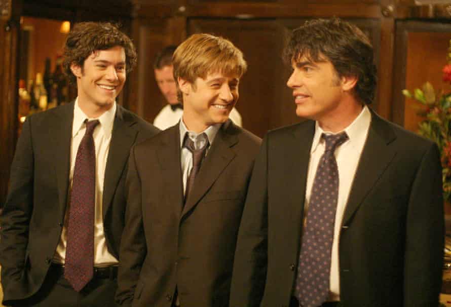 Adam Brody, Ben MacKenzie and Peter Gallagher in The OC
