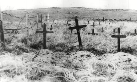 Russian graves on Longy Common during the second world war