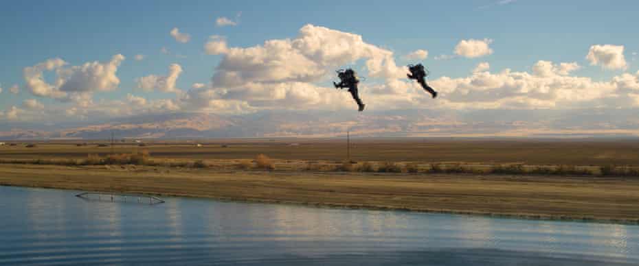 David Mayman and Boris Jarry race their JB10 jetpacks in California.