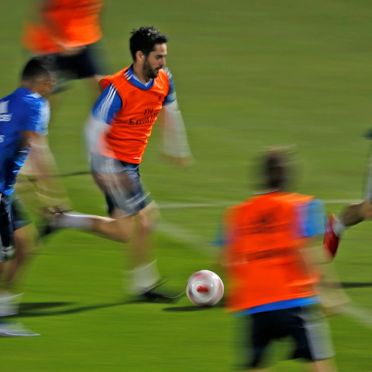 Football Transfer Rumours Real Madrid S Isco To Manchester City Football The Guardian