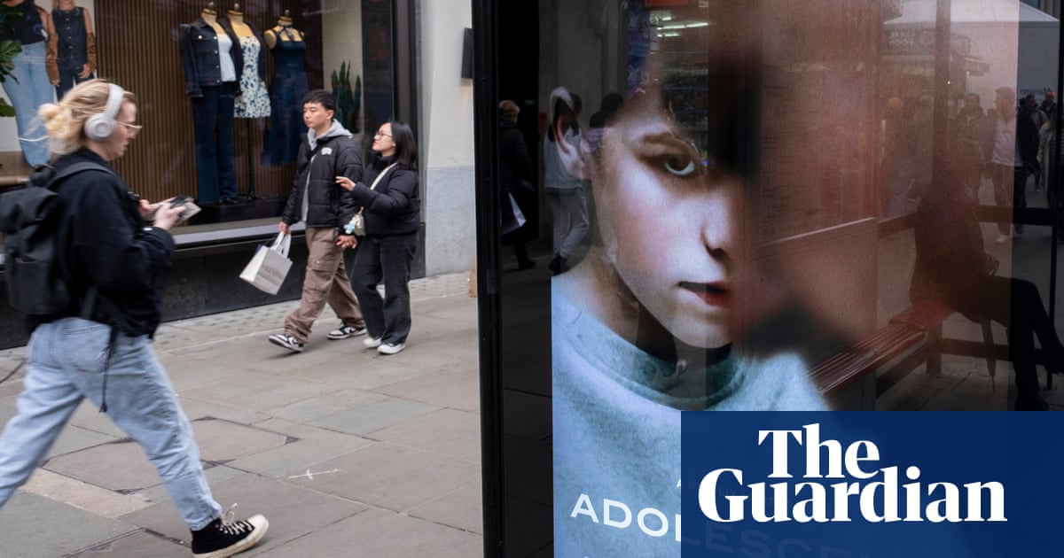 Secondary schools in England to tackle incel' culture and teach positive role models