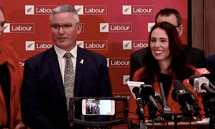 Jacinda Ardern Becomes Youngest New Zealand Labour Leader After Andrew Little Quits World News The Guardian
