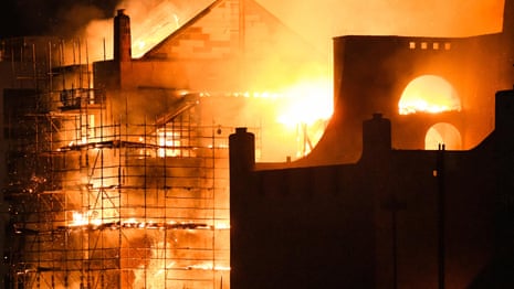 Fire guts Glasgow School of Art - video report