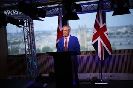 Farage announcing his resignation as a member of parliament
