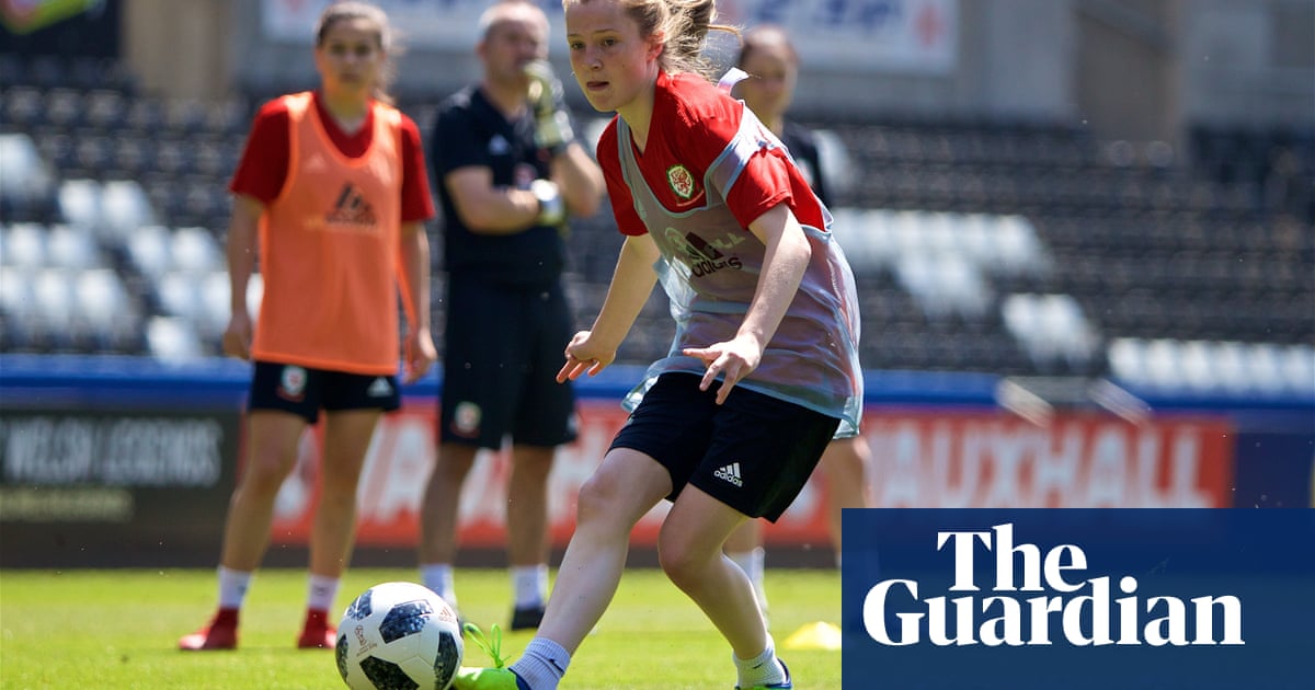 Carrie Jones: too young to play for Cardiff but set to play for Wales Women | Suzanne Wrack