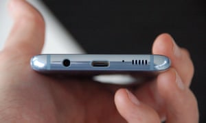 The base of the Galaxy S8, with headphone jack.