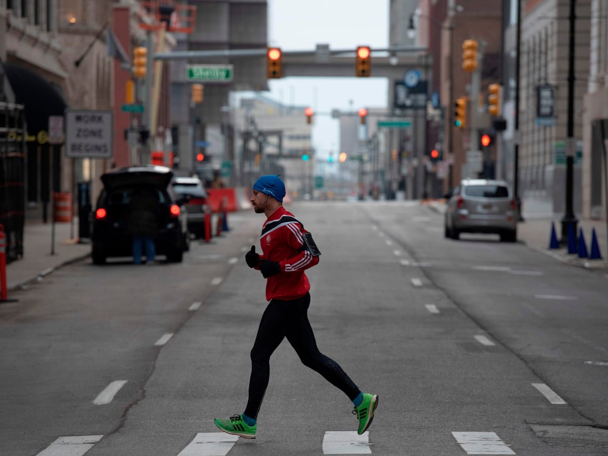 Detroit America S Next Covid 19 Hotspot Battles To Prepare For Coming Surge Detroit The Guardian