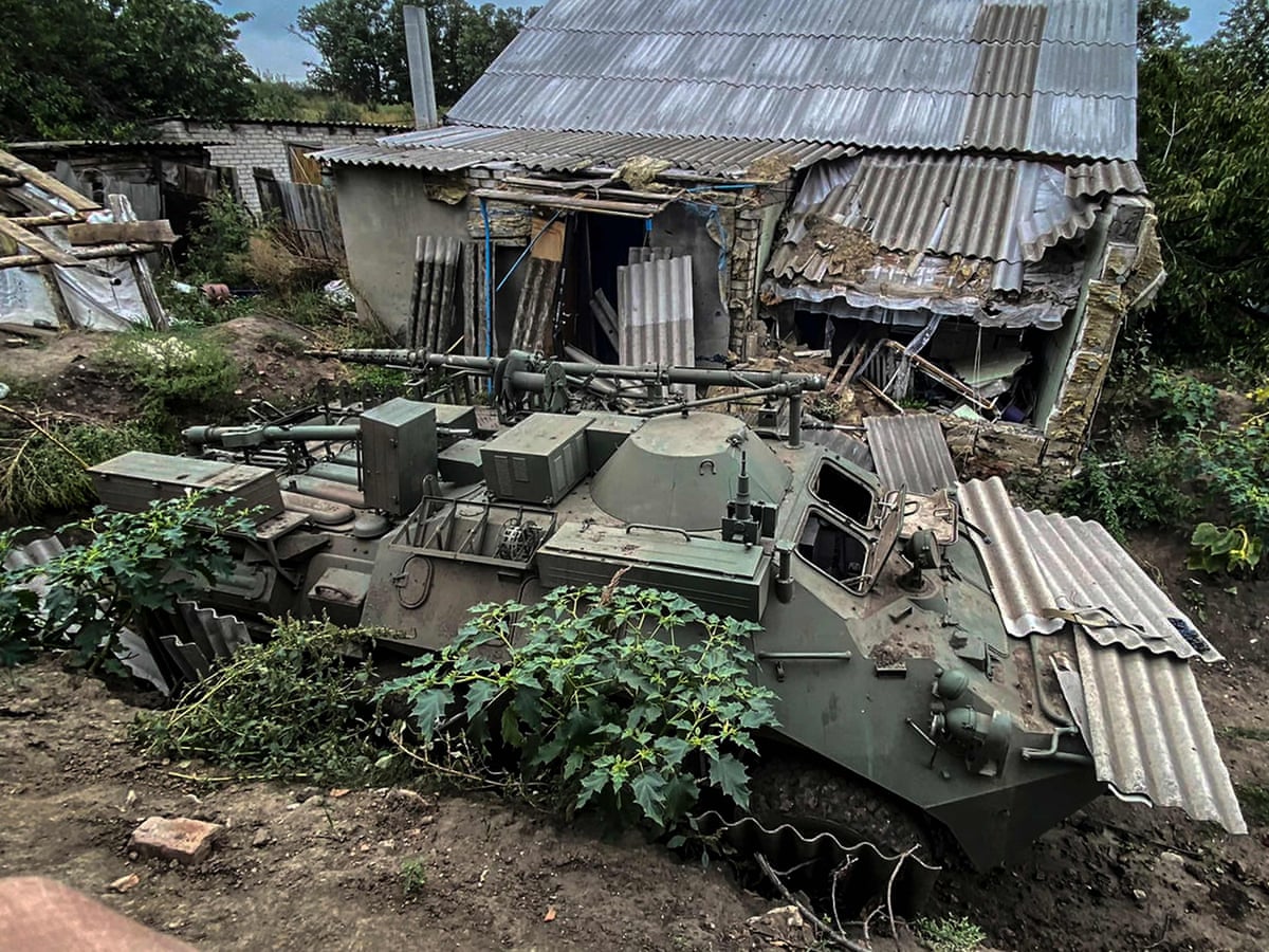 Russian intelligence officers and military commanders flee Crimea, Kyiv claims – as it happened | Ukraine | The Guardian