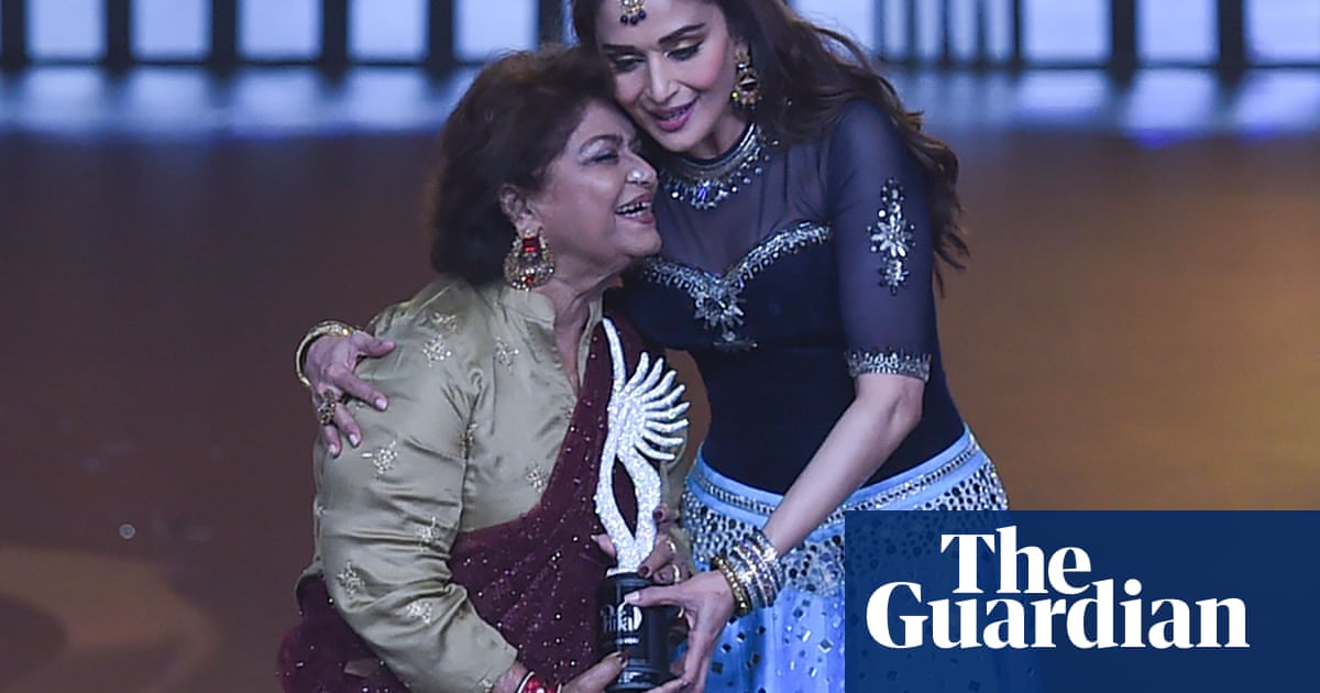 Saroj Khan, renowned Bollywood choreographer, dies aged 71