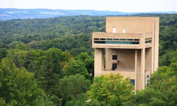 코넬 대학의 허버트 F. 존슨 미술관. 이타카