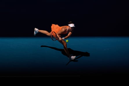 American Iva Jovic did not let up against the world No 1.