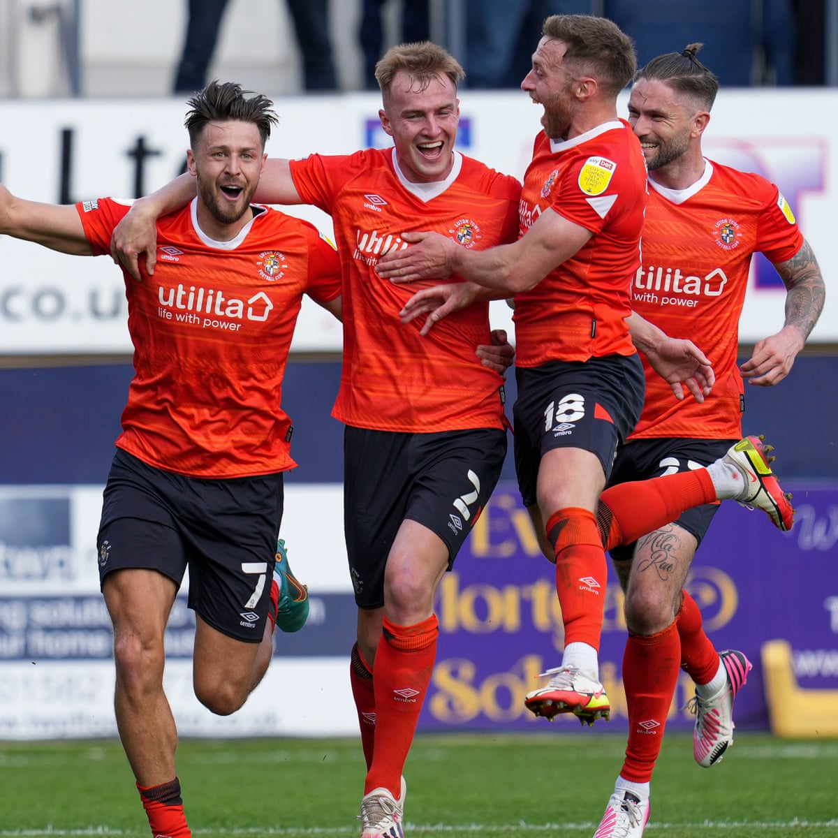 LUTON TOWN