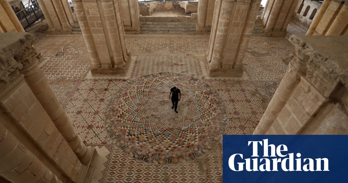 Huge restored mosaic unveiled in Jericho desert castle