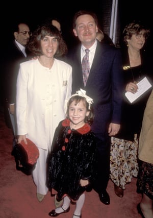 Mara Wilson with her parents at the Mrs Doubtfire premiere in Beverly Hills in 1993
