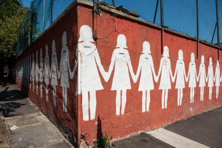 Elisa Caracciolo’s Murale contro il Femminicidio