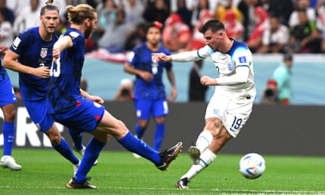 Mason Mount takes a shot but no joy
