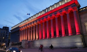 The courthouse in Lyon in tribute to the victims of today’s Brussels bomb attacks.