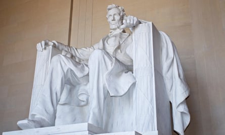 Lincoln memorial showing sculpture of Abraham Lincoln.
