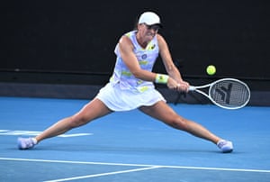 Australian Open 2022: Swiatek v Cirstea and Fritz v Tsitsipas in last 16 – live! | Sport 1 5626
