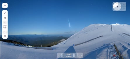 A screenshot from a camera on Mt Buller snapped the meteor as it flew overhead.
