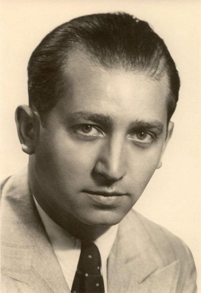 I Am Ashamed To Be Sad The Remarkable Story Of A Jewish Student In 1920s Romania Books The Guardian