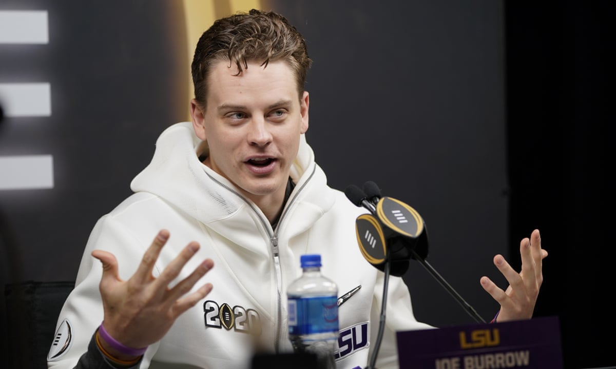 Drew brees hand size