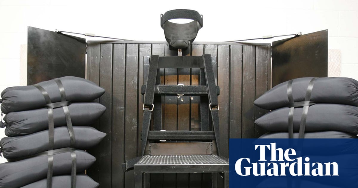 Utah high court pauses firing squad execution of man with dementia