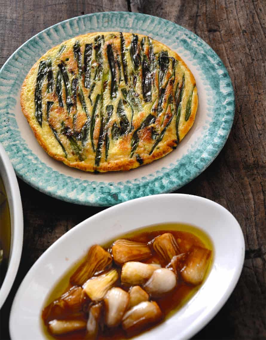 Rachel Roddy’s recipe for spring onion frittata and sweet-and-sour onions | Food 1 Rachel Roddy’s spring onion frittata with sweet and sour onions.