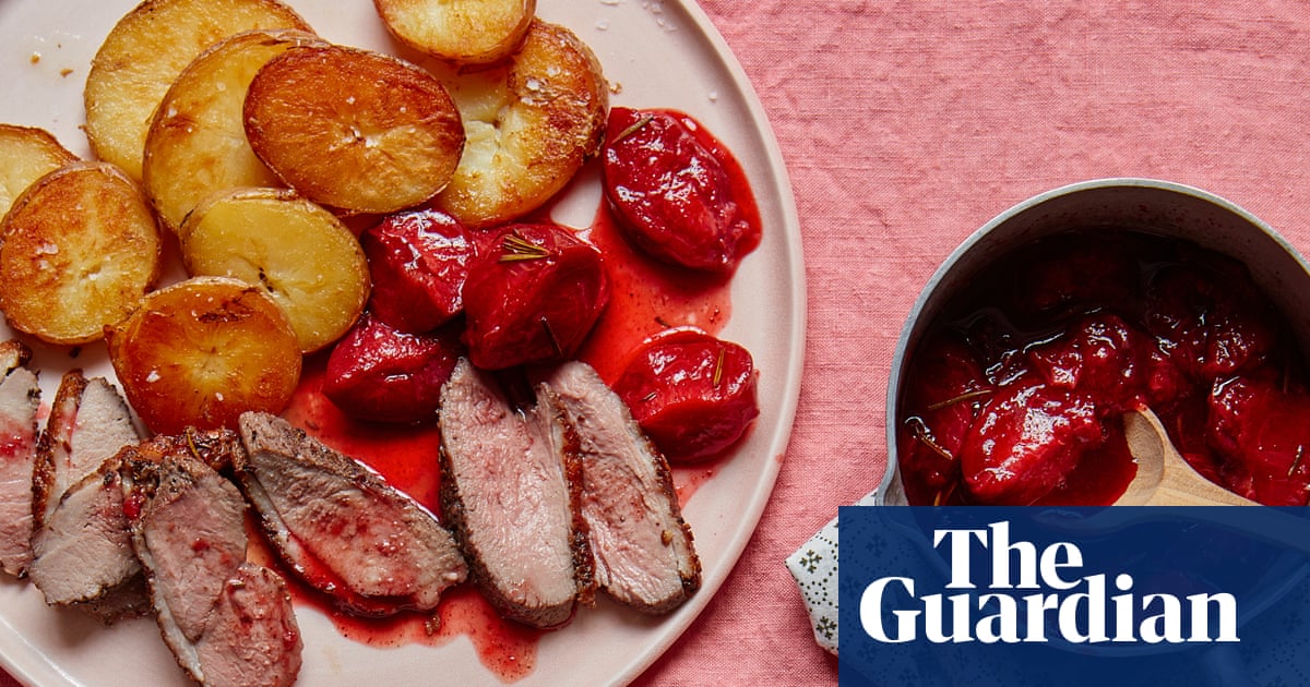 thomasina-miers-five-spice-duck-recipe-with-roast-plums-and-crisp-potatoes-or-the-new-flexitarian