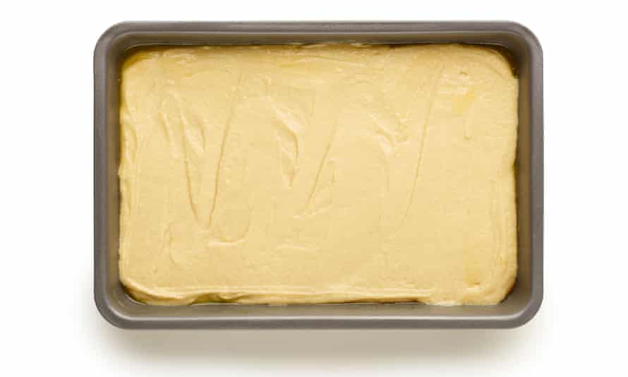It puts the batter on the pineapple.