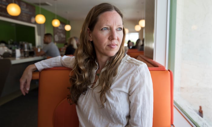 Bluets By Maggie Nelson Review Heartbreak And Sex In 240