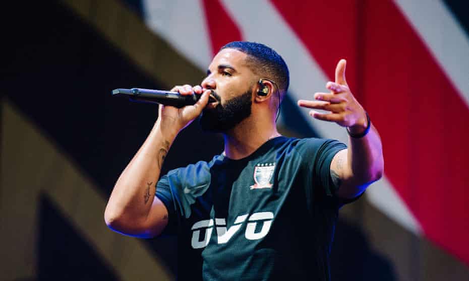 Flying the flag … Drake at Wireless 2018.