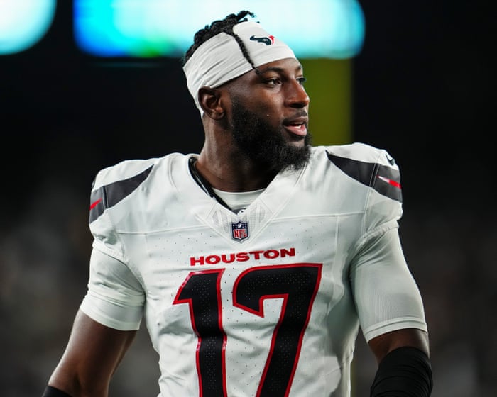 New York Jets player Kris Boyd in critical condition after being shot in abdomen