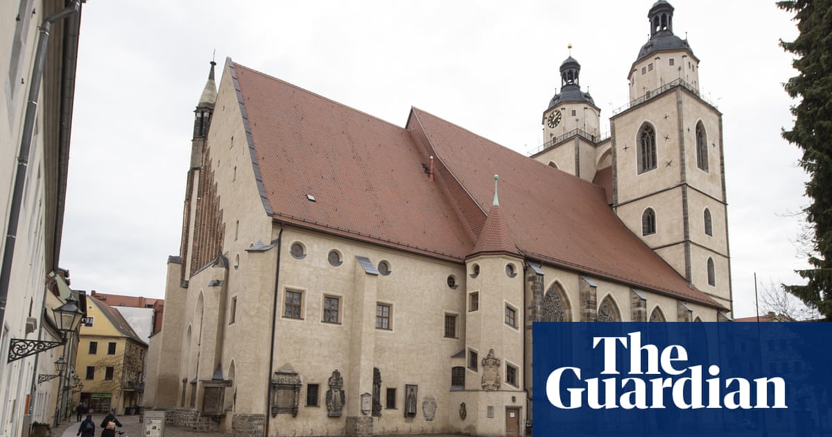 Antisemitic sculpture can remain in church, German court rules