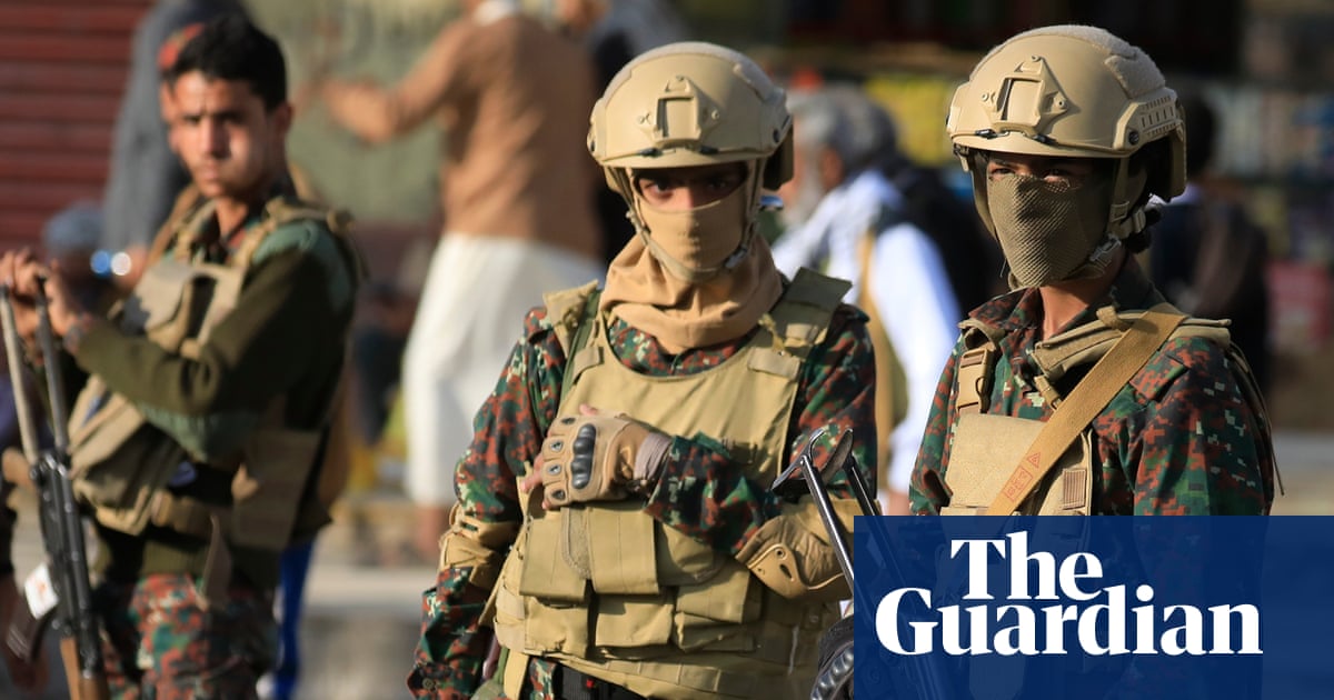 Houthi rebels detain 20 UN staff in Yemen