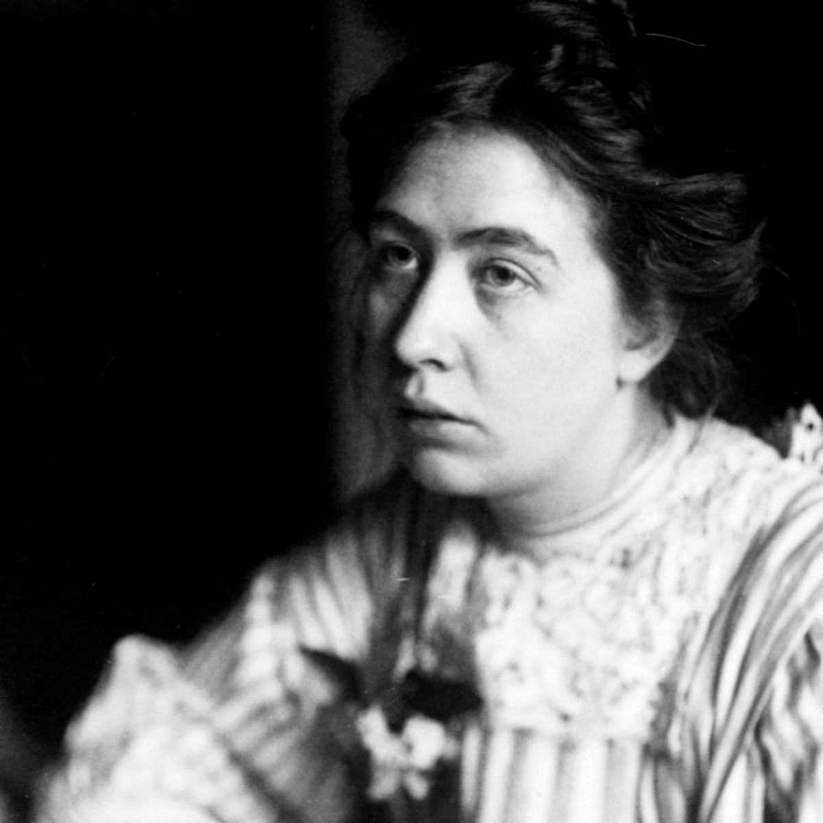 Tributes Are Due To Sylvia Pankhurst And Gertrude Bell Communism The Guardian Tributes Are Due To Sylvia Pankhurst And Gertrude Bell Communism The Guardian