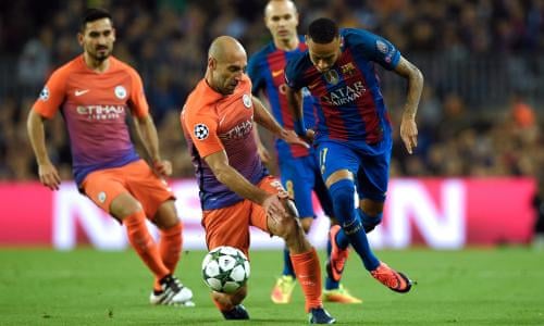 claudio bravo the reluctant goalkeeper