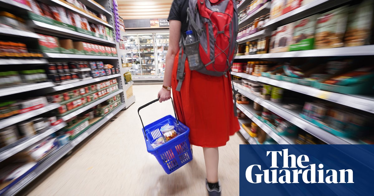 UK inflation falls to 2.8% in boost for Rachel Reeves before spring statement