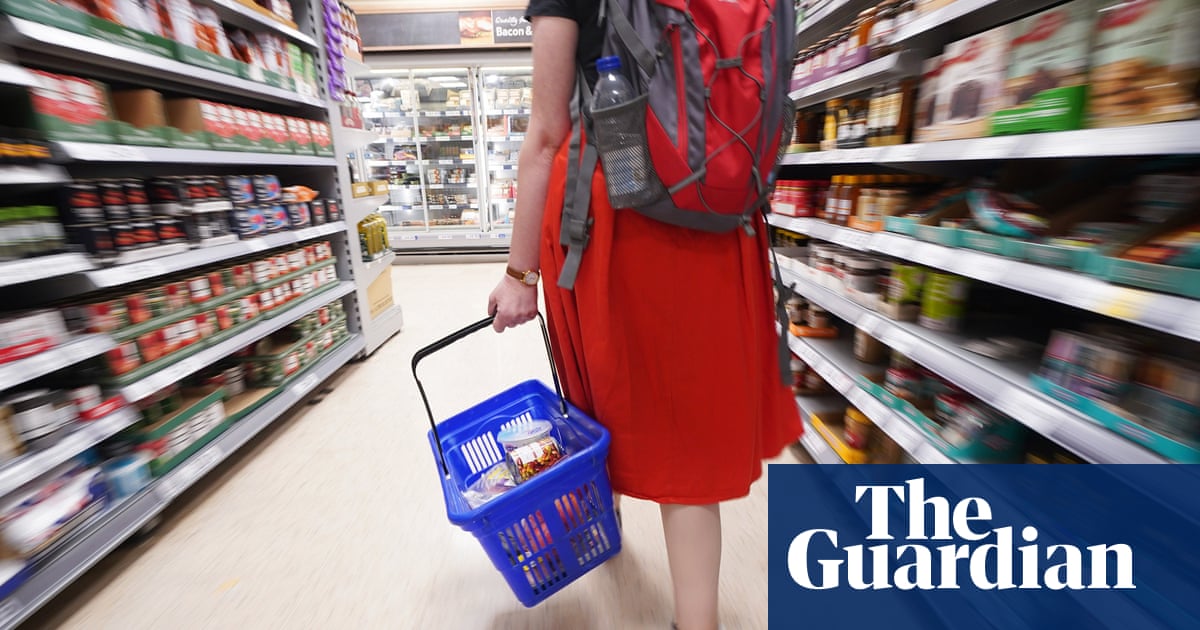 UK households hit by squeeze on living standards despite fastest growth in G7 UK households hit by squeeze on living standards despite fastest growth in G7