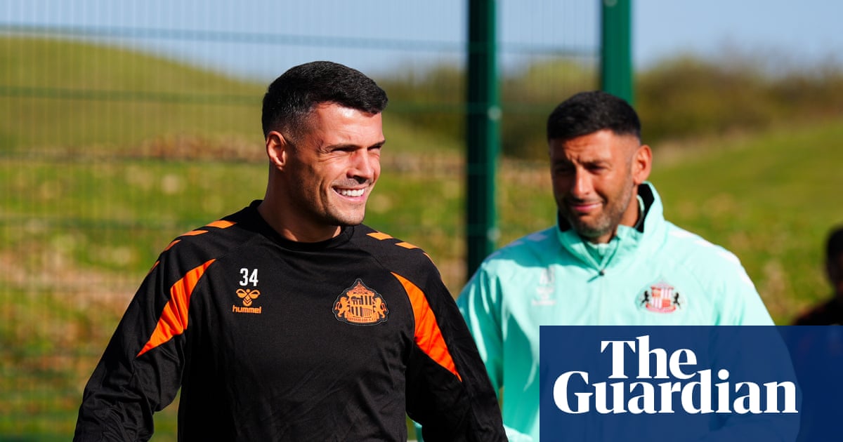 Sunderland hope to enjoy warmth in Portugal after 53 years away