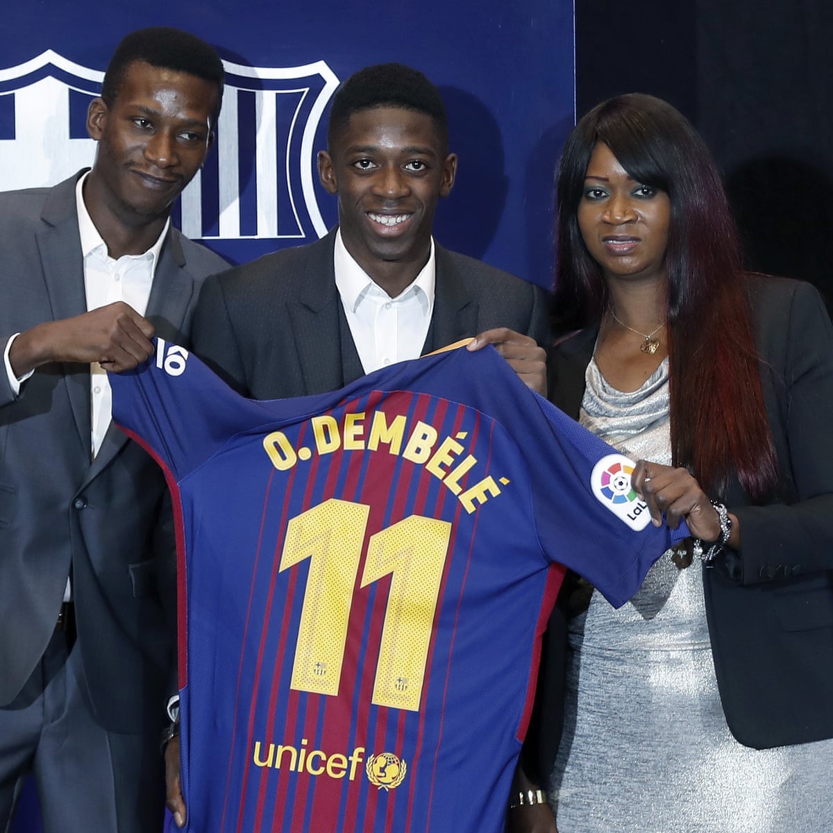 Dembele age barcelona