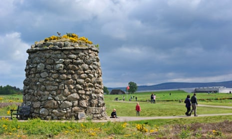 The memorial cairn that marks the Culloden battlefield, where 16 luxury houses are planned.